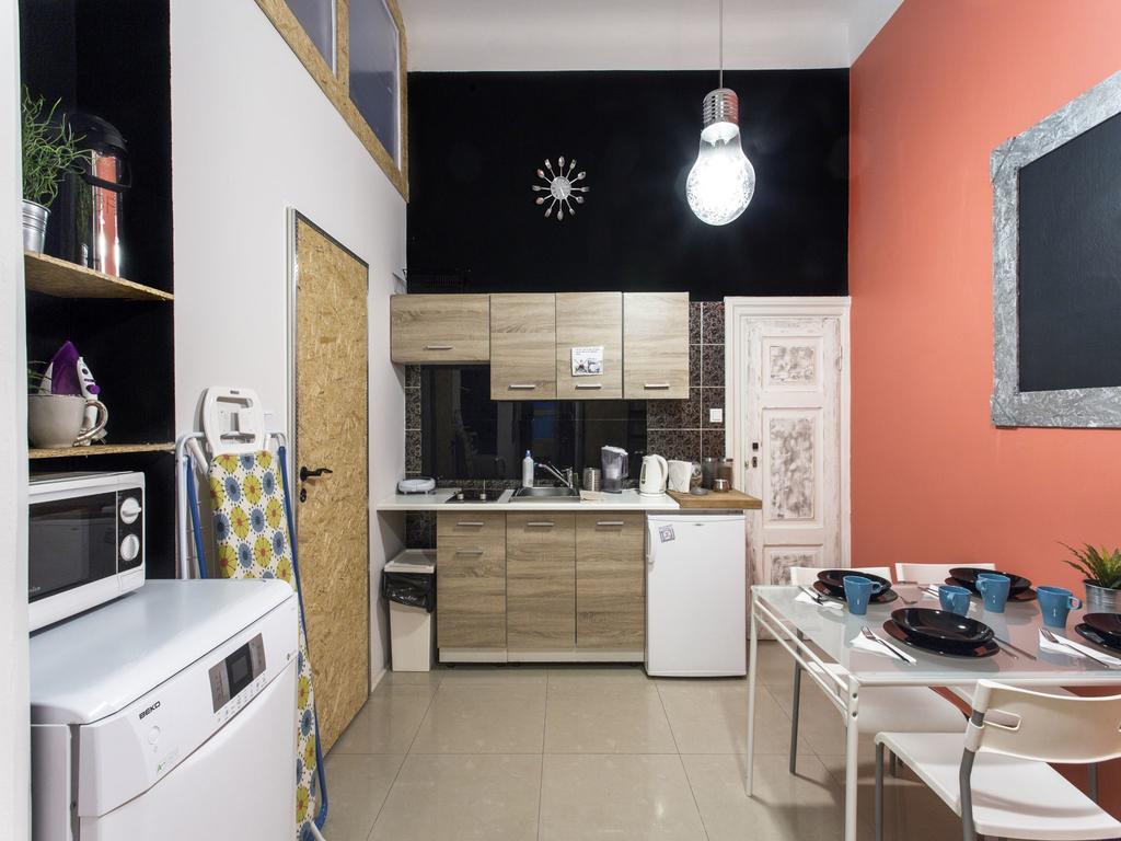 Mish Mash Hostel ワルシャワ エクステリア 写真